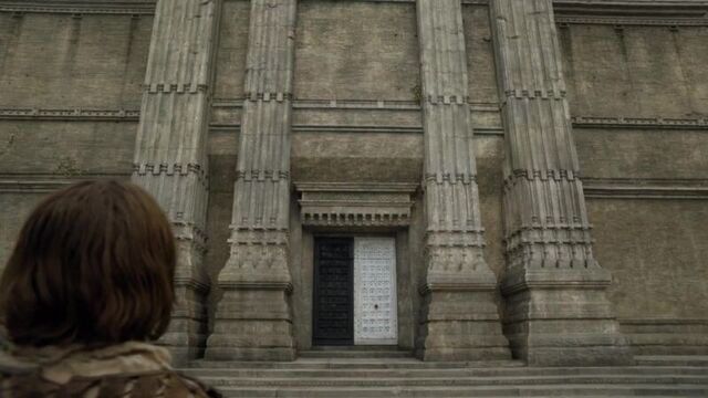 Арья Старк и Безликий. Чёрно-белый дом. Игра Престолов.