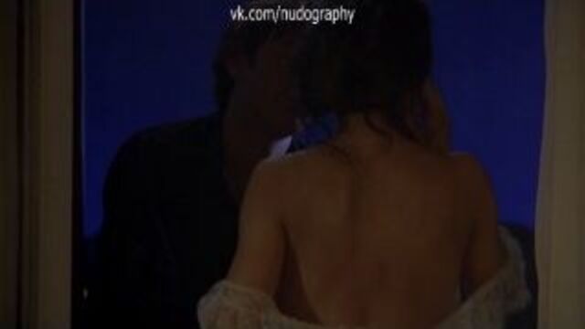 Голая Лейла Карли (Leila Carli) в фильме Тинто Брасса "Нарушая запреты" (Cheeky, Trasgredire, 2000)