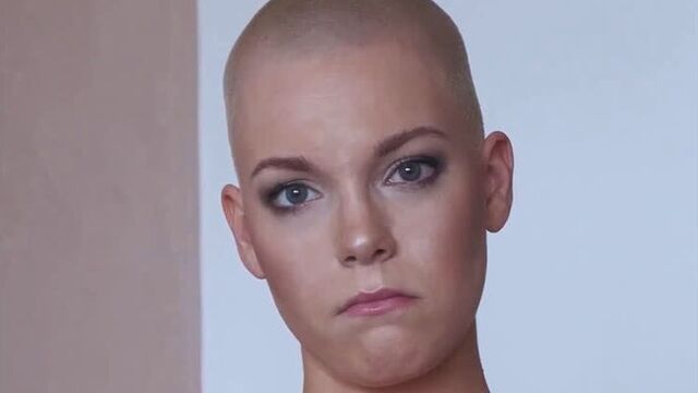 ПОРНО -; ЕЙ 25 -; ЛЫСАЯ ДЕВУШКА НА КАСТИНГЕ У ВУДМАНА ГОВОРИТ ЧТО ГОТОВА СНЯТЬСЯ В ПОРНУХЕ -; porn sex -; Enigma Silky