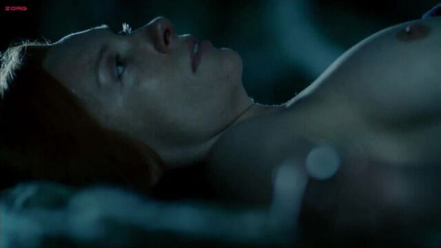 Тони Коллетт (Toni Collette nude scenes in "The Dead Girl" 2006)