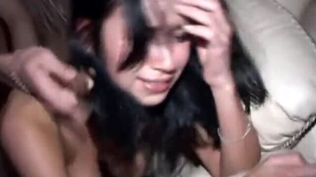 Пришел починить телек, а на деле жестко изнасиловал хозяйку