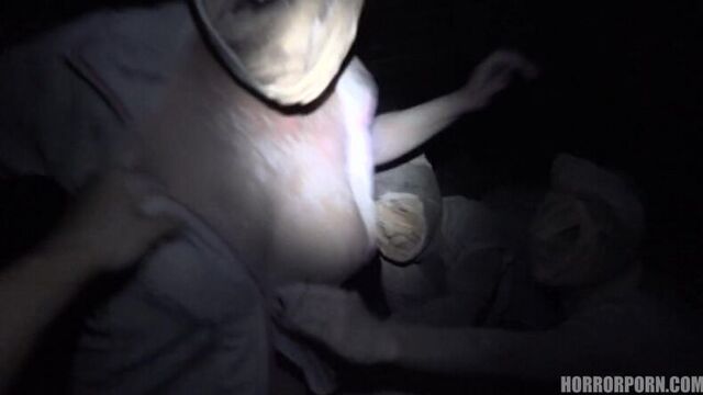 Медсестры из ада. outlast Ужастик, страшное порно В рот, малолетка школьница эротика секс трах ебля сиськи анал домашнее порно