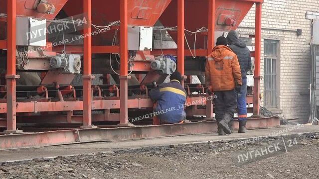 В Лутугинском районе запустили в работу асфальтобетонный завод