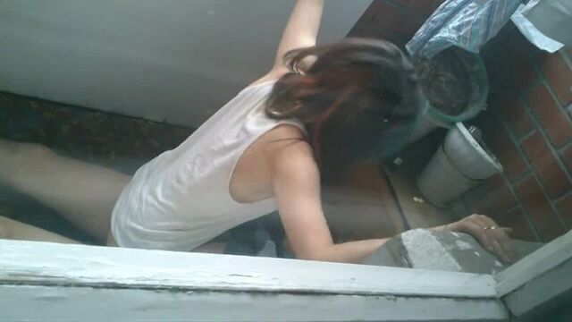 сестра с братом на балконе, прыгает на члене, переехали на балкон, скрытая сьемка, слив, я случайно заснял на телефон