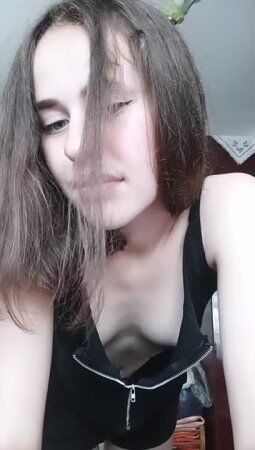 Braless, downblouse, cam, public sex, street sex - Live ~ se.video