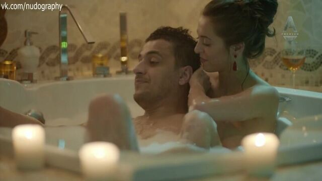 Анастасия Меськова голая в сериале "Сладкая жизнь" (2014, Андрей Джунковский) - Сезон 1 / Серия 6 (без цензуры)