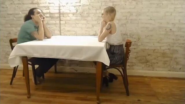 Смотреть домашнее порно - Пустили по кругу на вписке. пьяный секс. оргия,