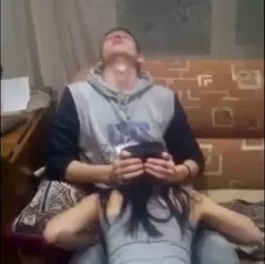 вписка сосёт $'' Сосёт на вписке. ~ se.video