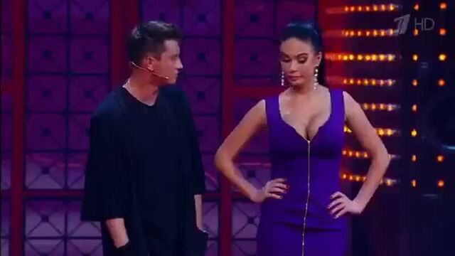 Сиськи Яны Кошкиной без лифчика светит огромной грудью голые знаменитости засветили сиськи без одежды блогерши