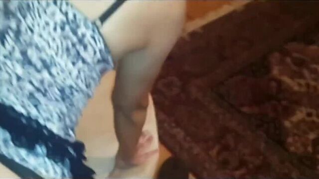 Домашнее порно в качестве - давай пожалуйста,кончи в меня пожалуйста!чё,прям в попку что лида,да!!! - HD