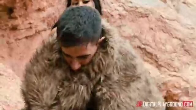 Секс в пещере (эротика , домашнее , не порно секс sex ) (Порно, Секс, Большие Дойки, Минет, Сперма на лицо)