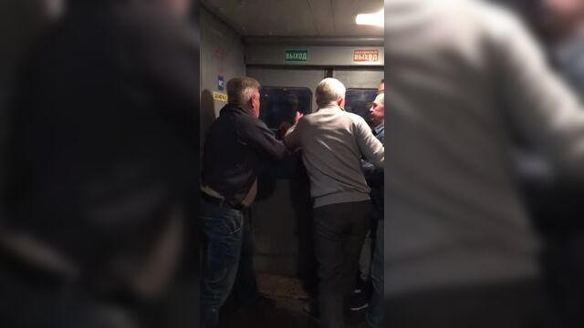 [BD] Электричка «Москва Курская — Железнодорожная»