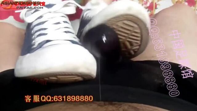 Cock massage in sneakers