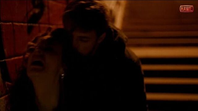 Ксения Лаврова-Глинка - Берцы (2014) (2) (эротическая постельная сцена из фильма знаменитость трахается голая sex scene секс)