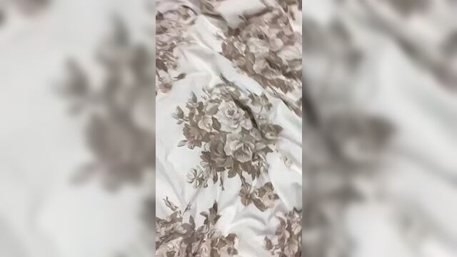 Казашка. домашний секс раком.