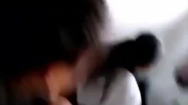 Китайские школьницы избивают одноклассницу казашку