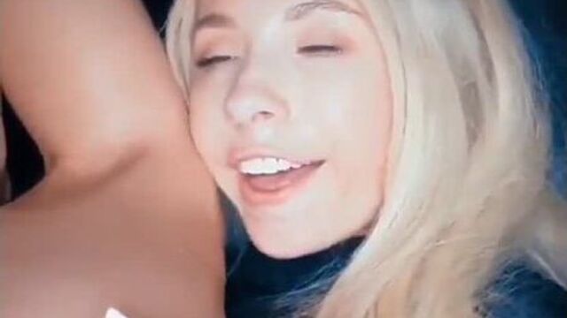 Молодая ебется с братом лучшего друга.прыгает на хуй, Секс студентки. Русское домашнее порно. Вписка.