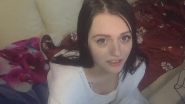 НАКАЗАЛ СЕСТРУ ЗА КУРЕНИЕ) Katy Milligan домашнее порно секс инцест