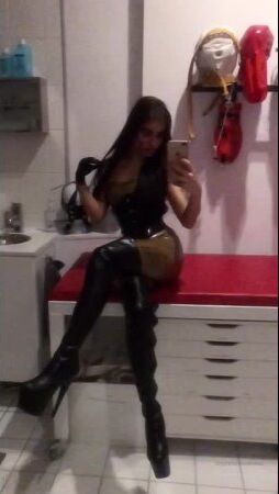 Evil Woman - A little movie from yesterday night Session in Fetisch Institut! porn ~ se.video