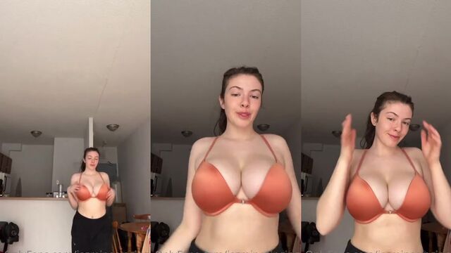 Jazminesinging nude