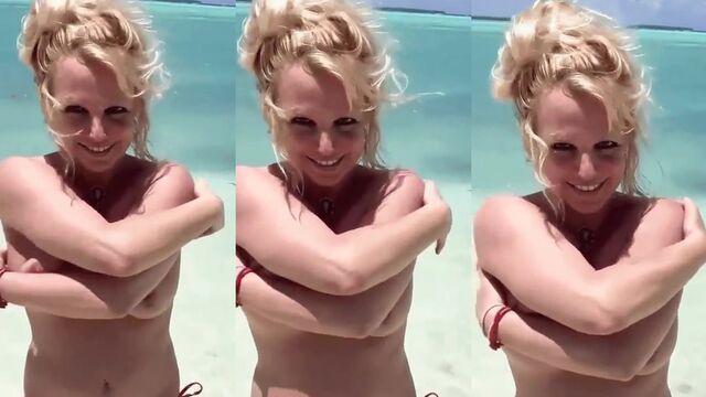 Britney Spears nude