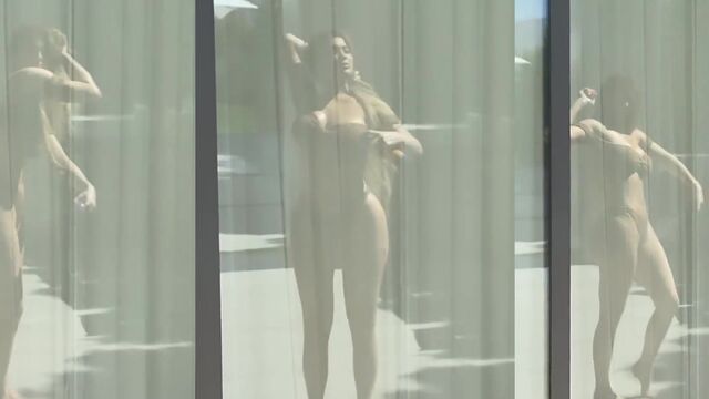 Jaimie Smiles nude