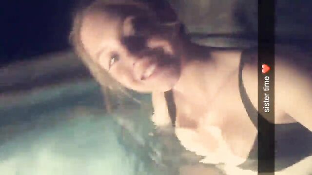 Sydney Sweeney nude