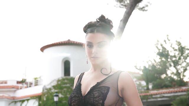 Charli Xcx nude