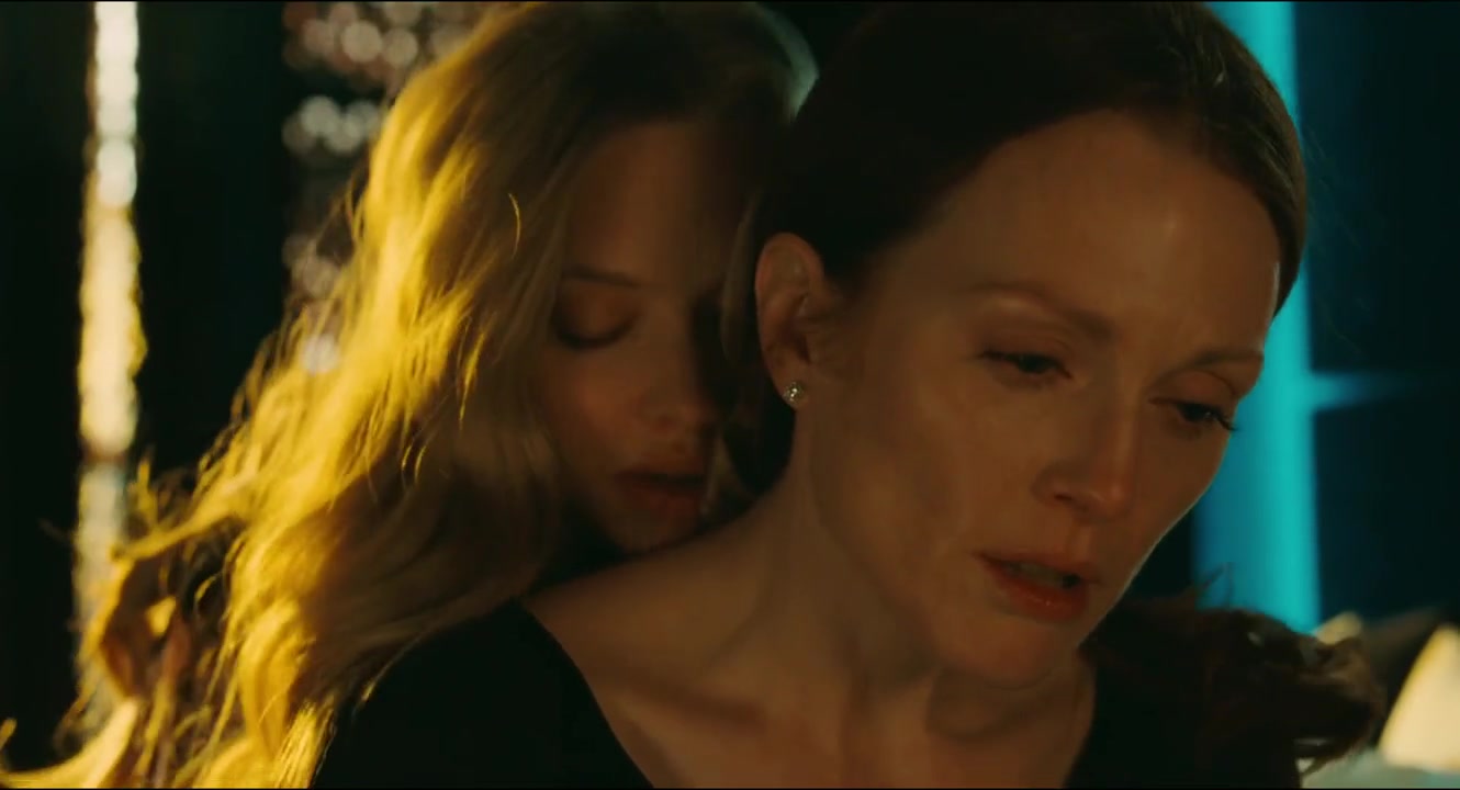 Amanda Seyfried, Julianne Moore nude porn ~ se.video