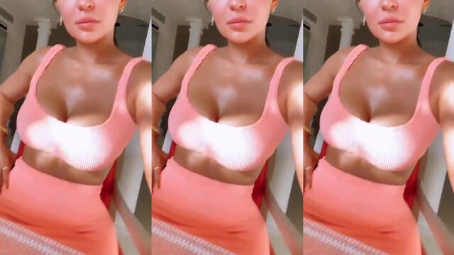 Jaimie Smiles nude