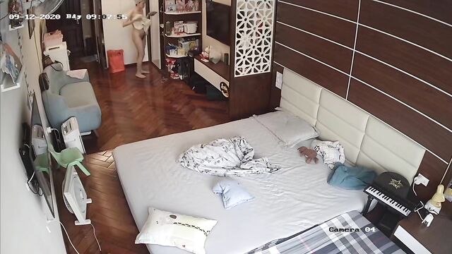 Hot Vietnamese teen Roxy gets naked and fucked hard
