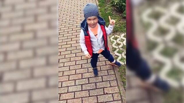 Спроси у кошечки, как у неё дела? (ору)