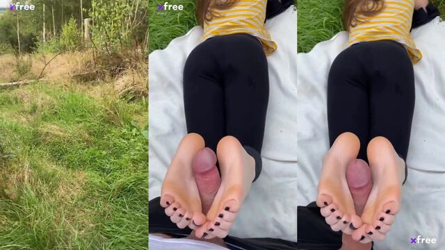 The guy received a footjob from her girlfriend directly on the toes
