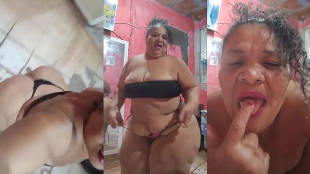 Fat granny shows off her giant ass and pussy in the bathroom