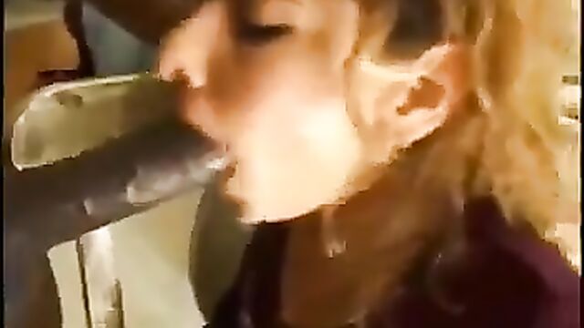 Ebony Latina gives a deepthroat blowjob and gets a hot cumshot