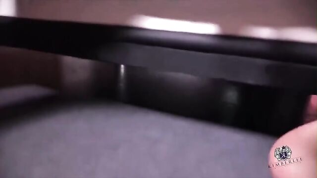 Tranny Twerking BBC Swinging features hot trans action