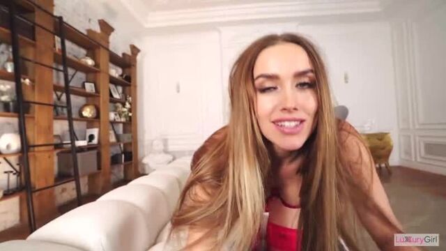 Кристину трахают раком она кончает [порно, секс, трахает, русское, инцест, мамка, домашнее]