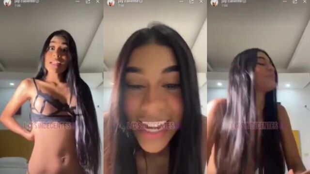 Latin influencer Zorrita masturbates solo as a Colombian beauty