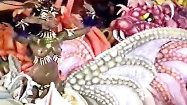 Topless Brazilian beauties enjoy Carnaval in Rio de Janeiro