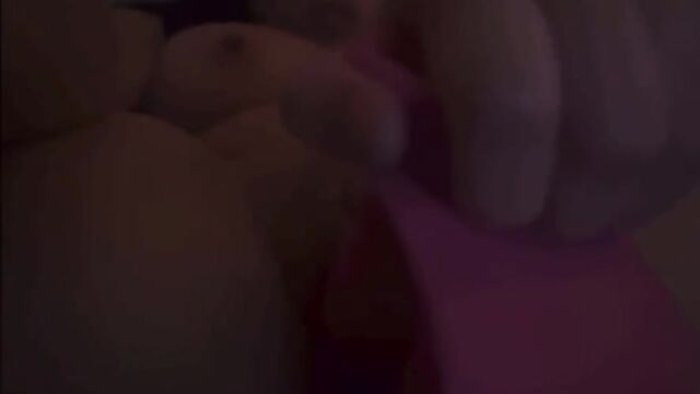 Fat Latina ass gets pounded by a huge dildo in solo vid