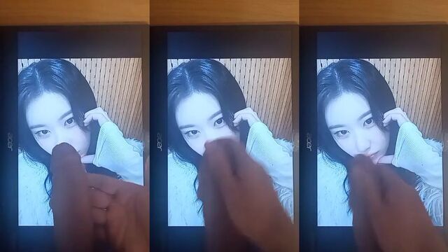 Itzy Chaeryeong shows off her sexy charm in this hot scene