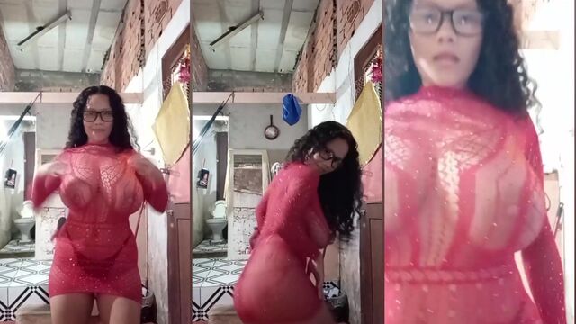 Morena tetuda gets fucked hard by her eager partner