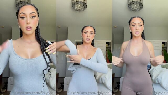 The stunning Latina babe has a big booty cake and masturbates it