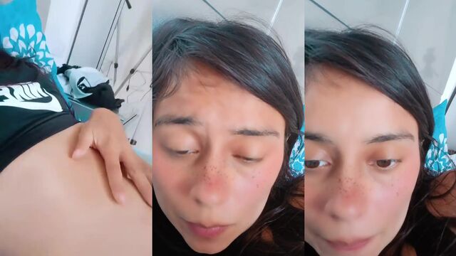 Me encanta como gime esta perra, hablando sucio