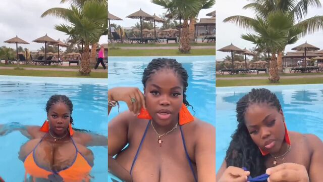 Kenya size natural tits swing and drop on cam show