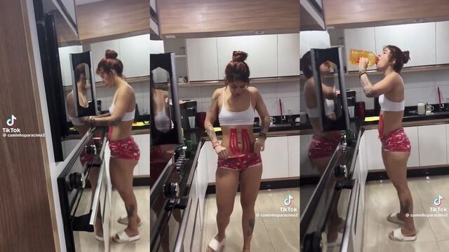 Gostosa tirou pijama e shortinho para se exibir em TikTok