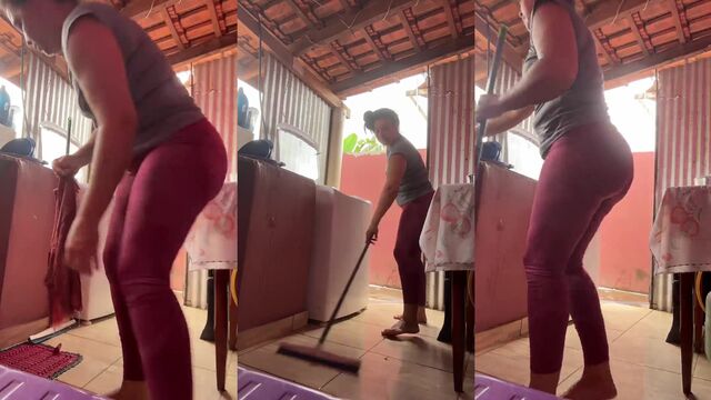 Rabuda gostosa rebolando no Instagram