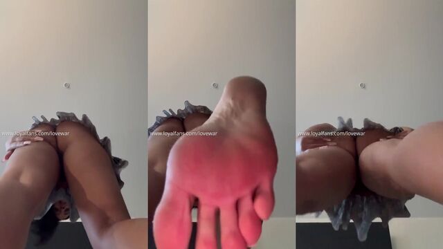 Oily soles and booty JOI with a teasing twist, pure lust