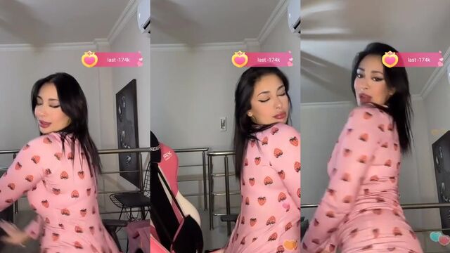 Super Live Cam Show with a hot Turkish babe who dances twerk