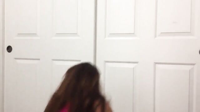 PrettyKittyMiaos Dance vids Part 2 - Kitty Play Part 2